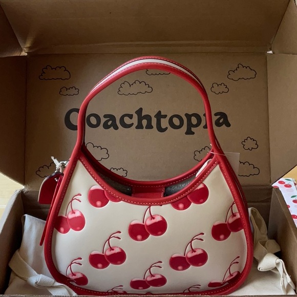 🍒 COACH ERGO SHOULDER BAG IN COACHTOPIA LEATHER WITH CHERRY PRINT - Picture 3 of 16